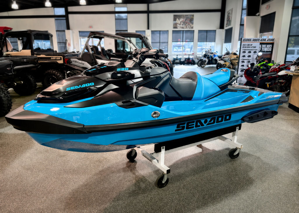 2026 Sea-Doo RXT-X 325 Gulfstream Blue Premium X 325 in Covington, LA