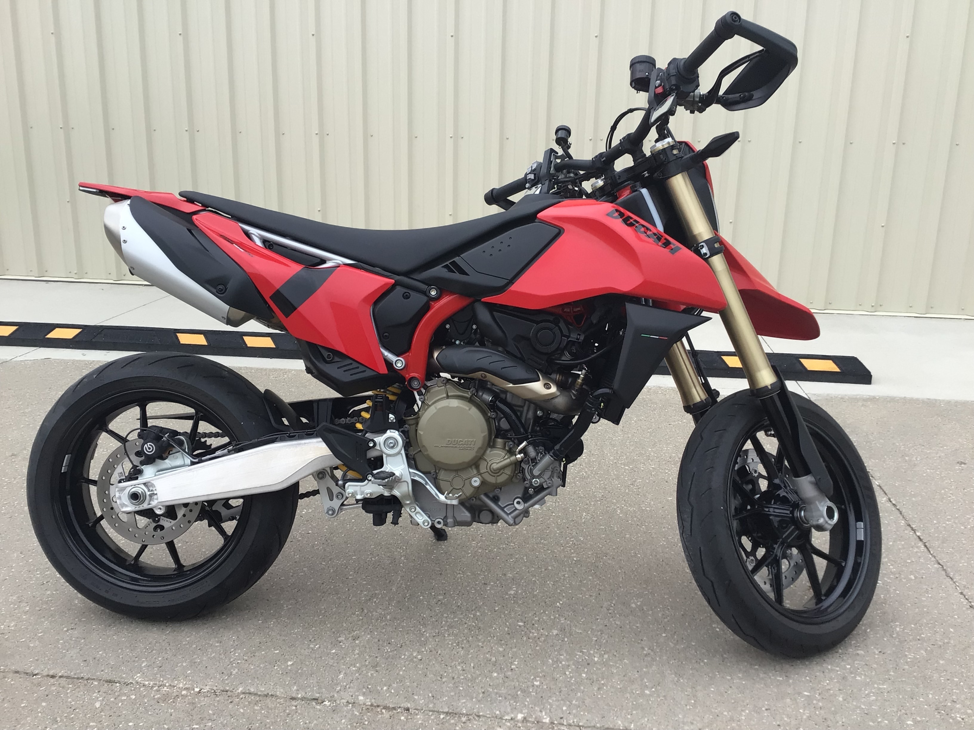 2024 Ducati Hypermotard 698 Mono 698 MONO in Des Moines, IA