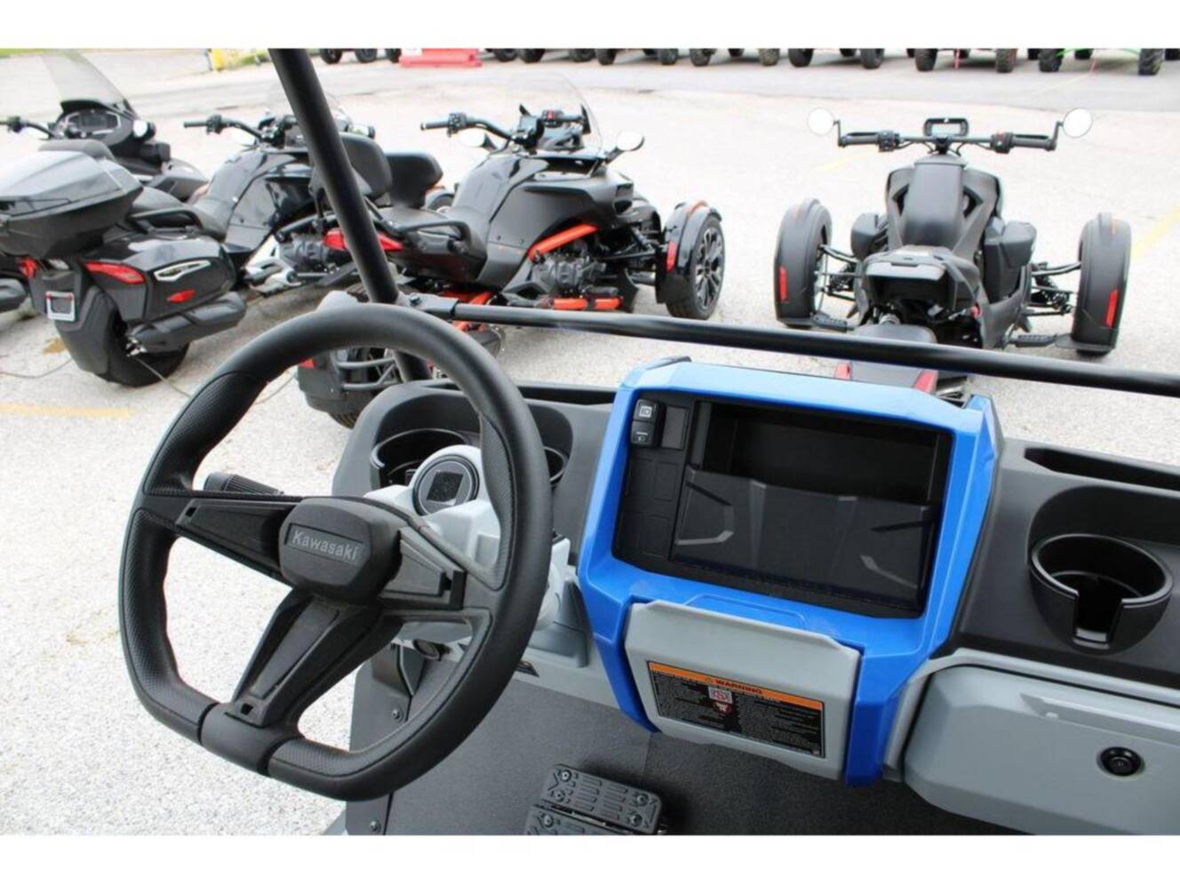 A photo of this 2025 Kawasaki NAV 4E