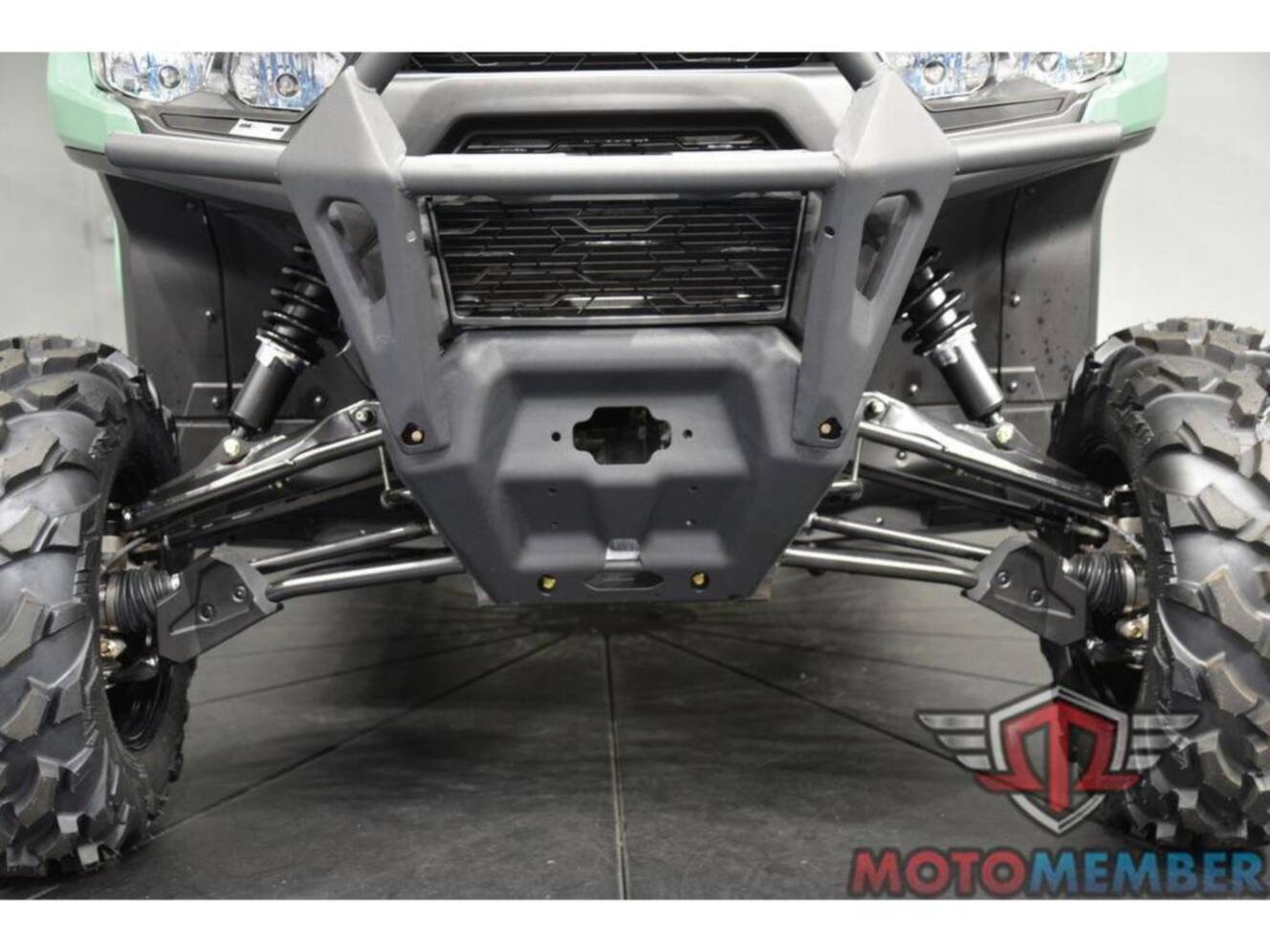 A photo of this 2026 Can-Am Defender MAX DPS CAB HD10