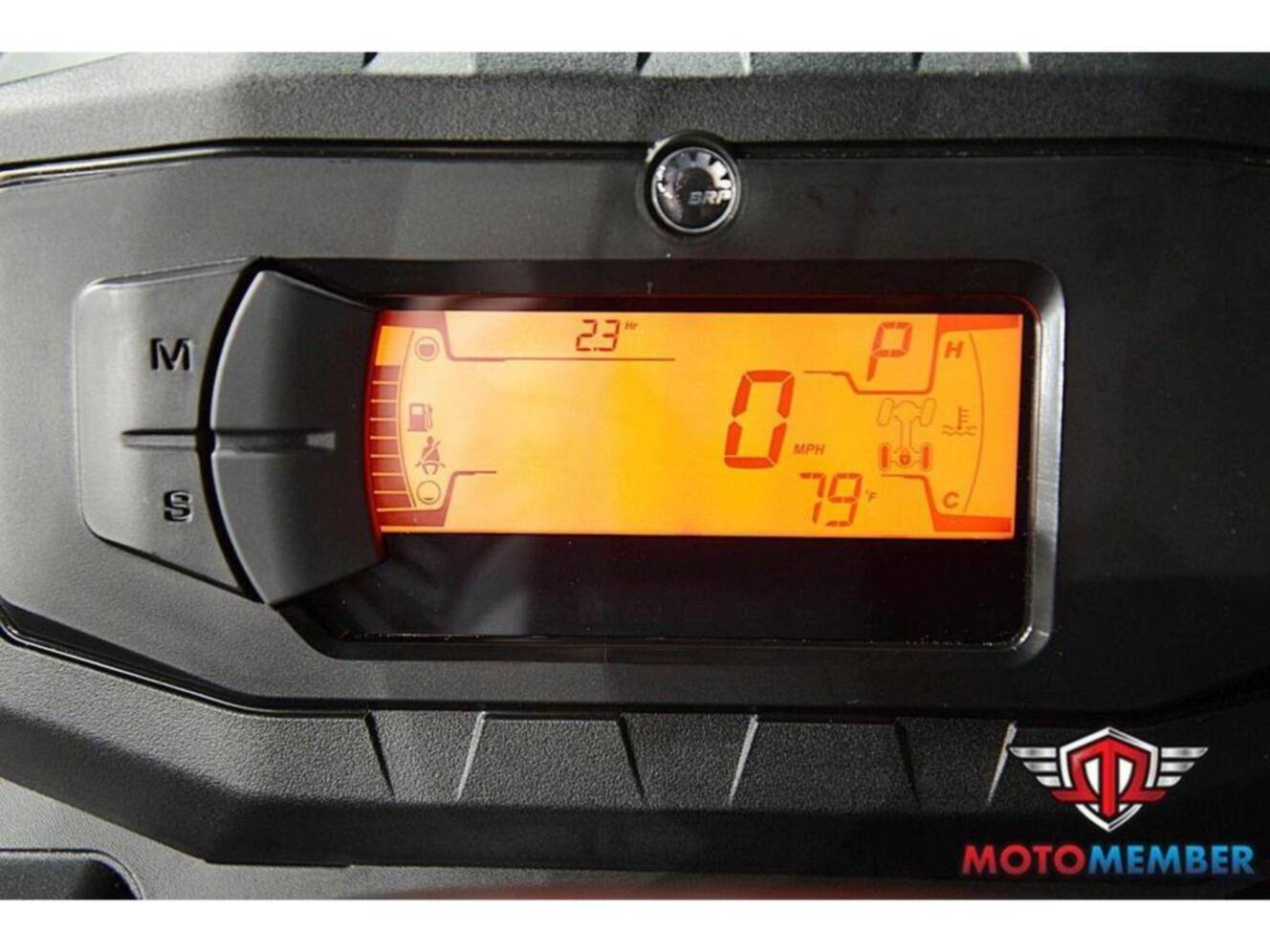 A photo of this 2026 Can-Am Defender MAX DPS CAB HD10