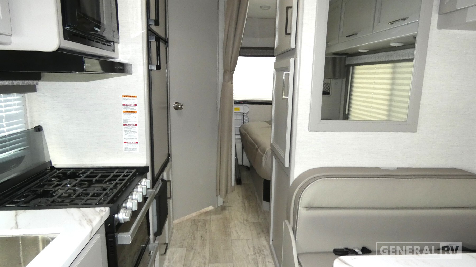 2024 Thor Motor Coach CHATEAU 22B in mt clemens MI