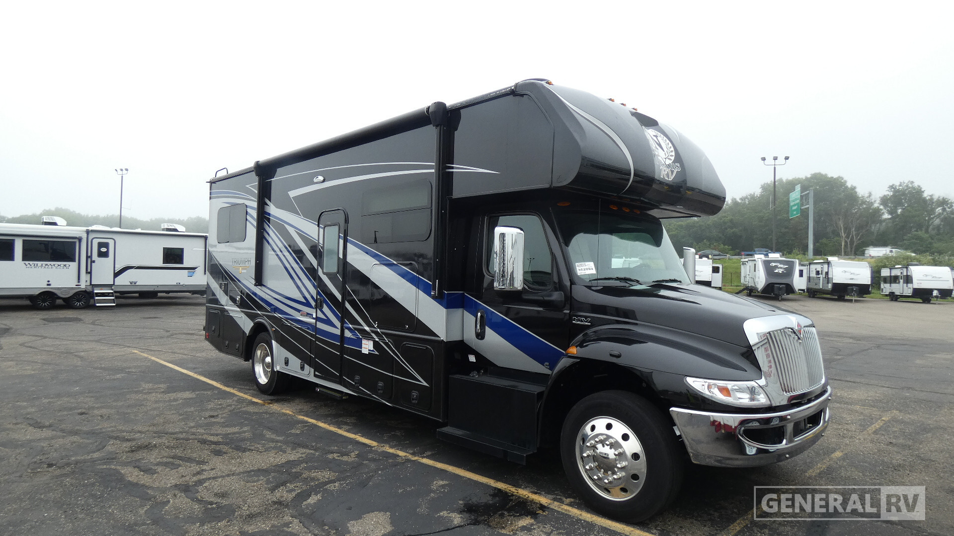 2022 Nexus Rv Triumph 30TSC in north canton OH