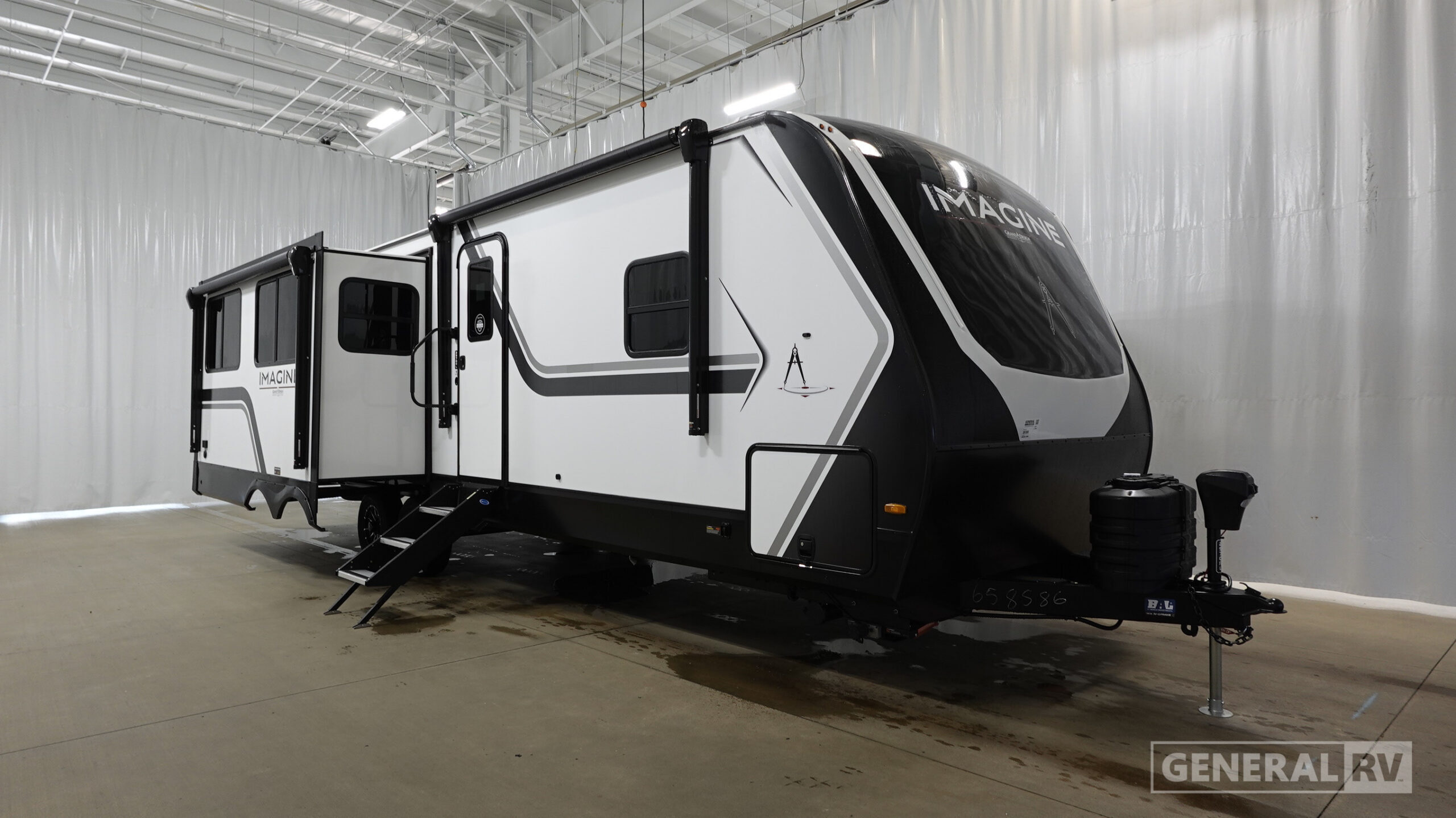 2027 Grand Design IMAGINE 2970RL in mt clemens MI
