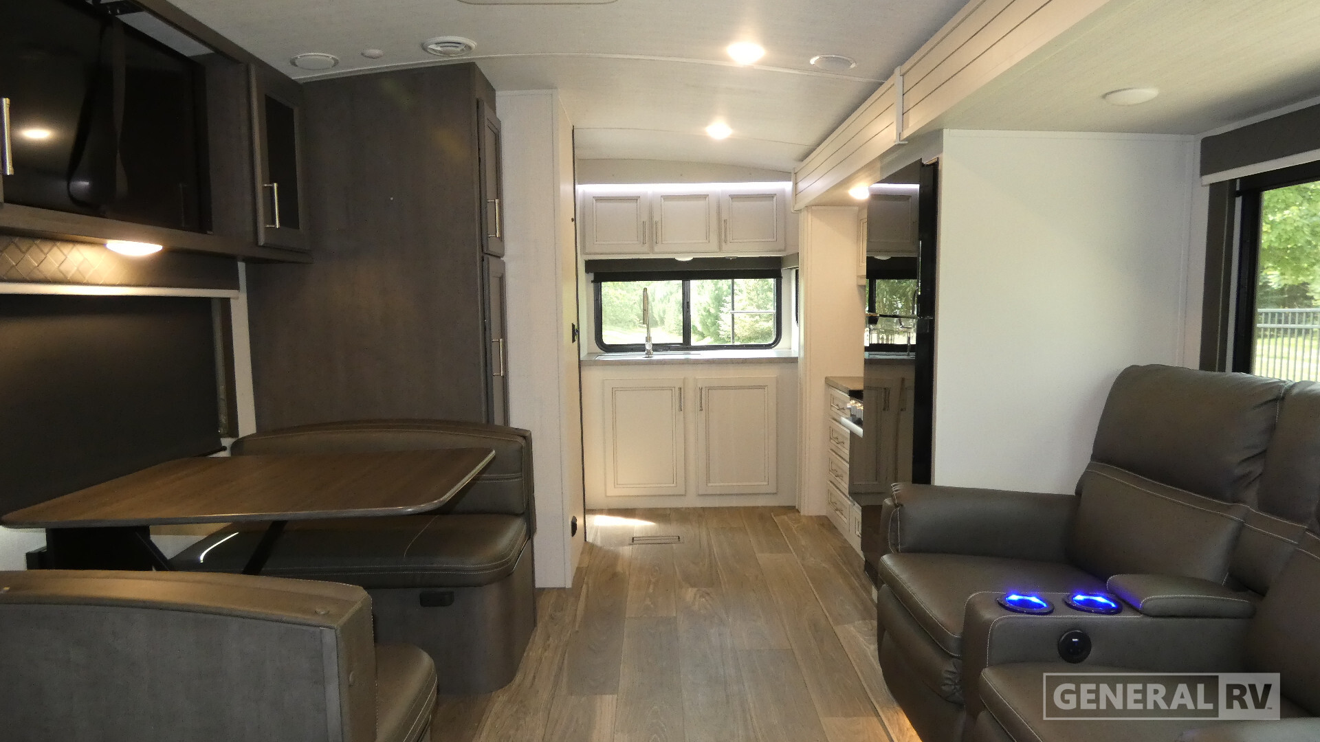 2024 Keystone Cougar Half-Ton 22MLS in clarkston MI