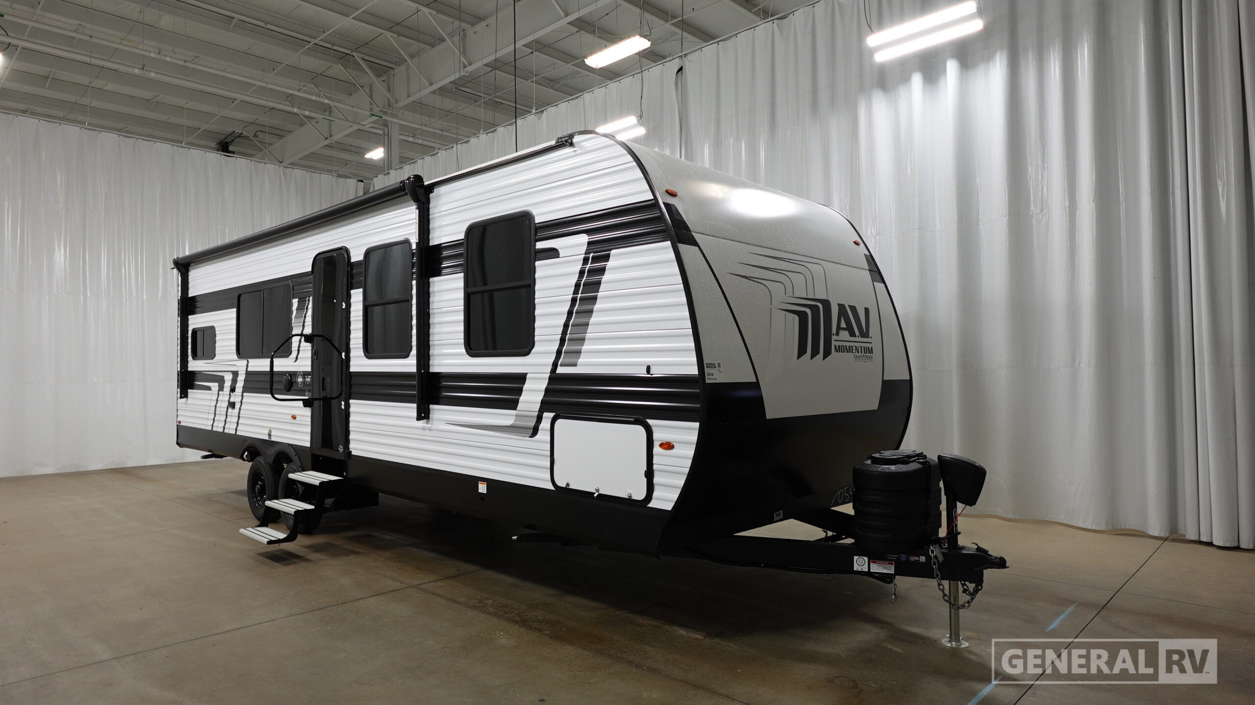 2027 Grand Design Momentum MAV 27MAV in ashland VA