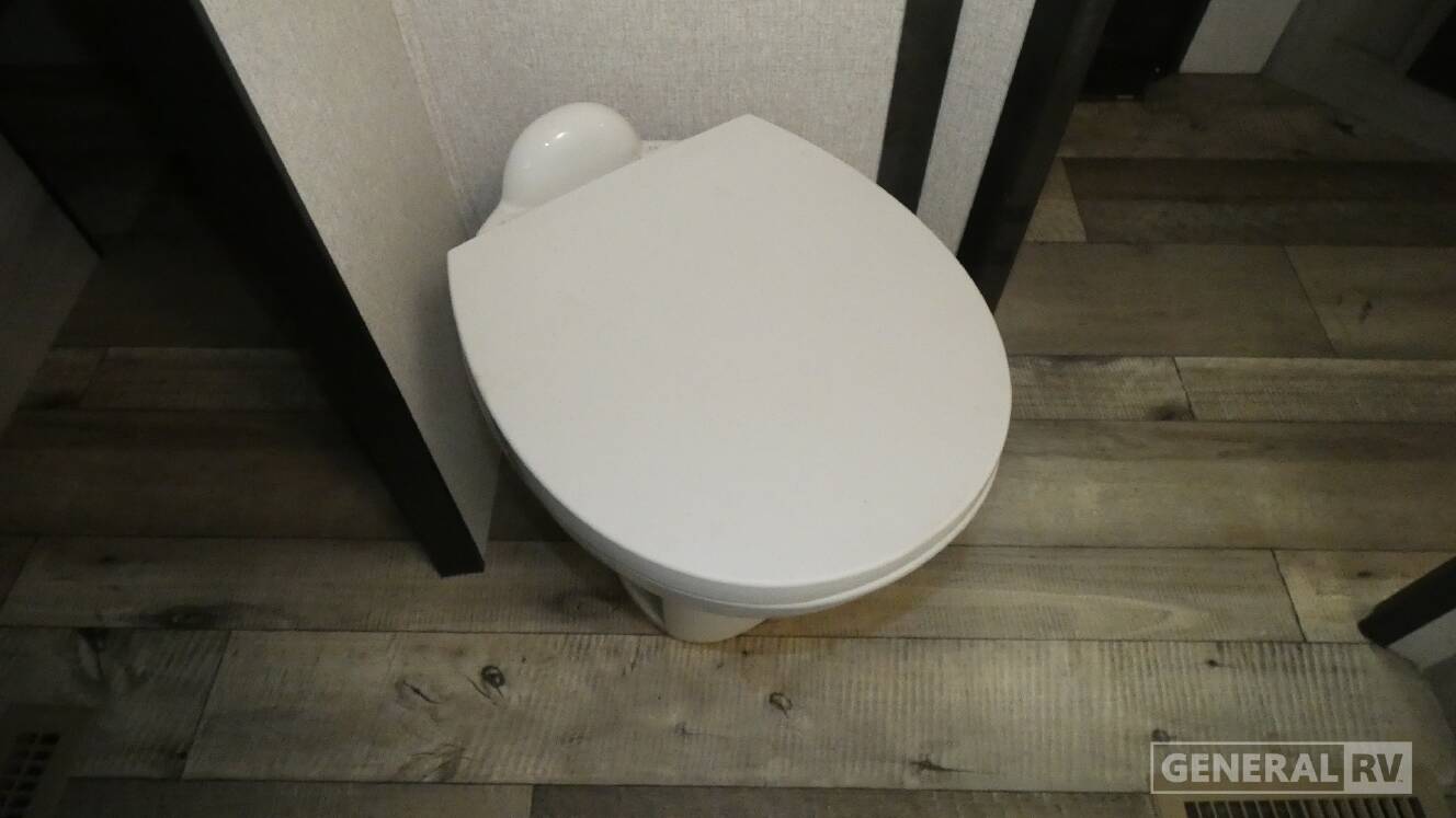 A photo of this 2022 Kz CONNECT 241RLK