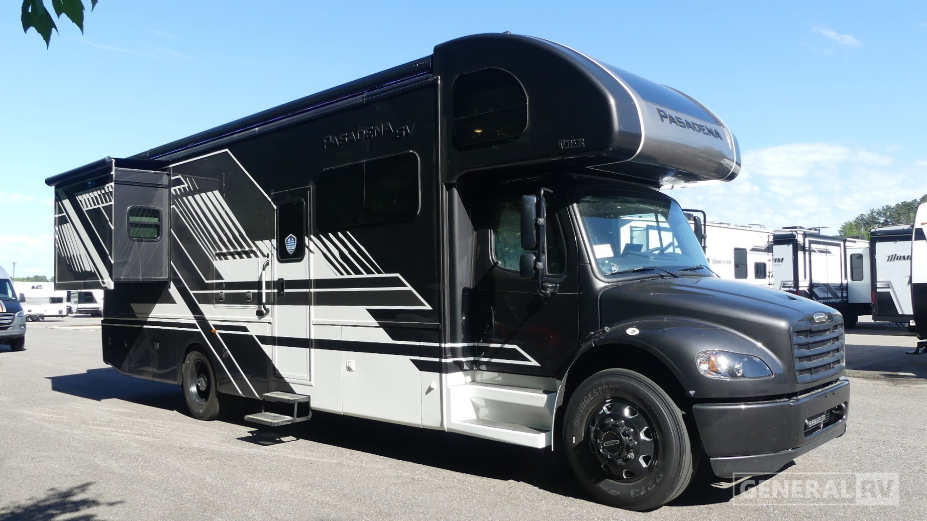 2026 Thor Motor Coach PASADENA SV 34XG in ashland VA