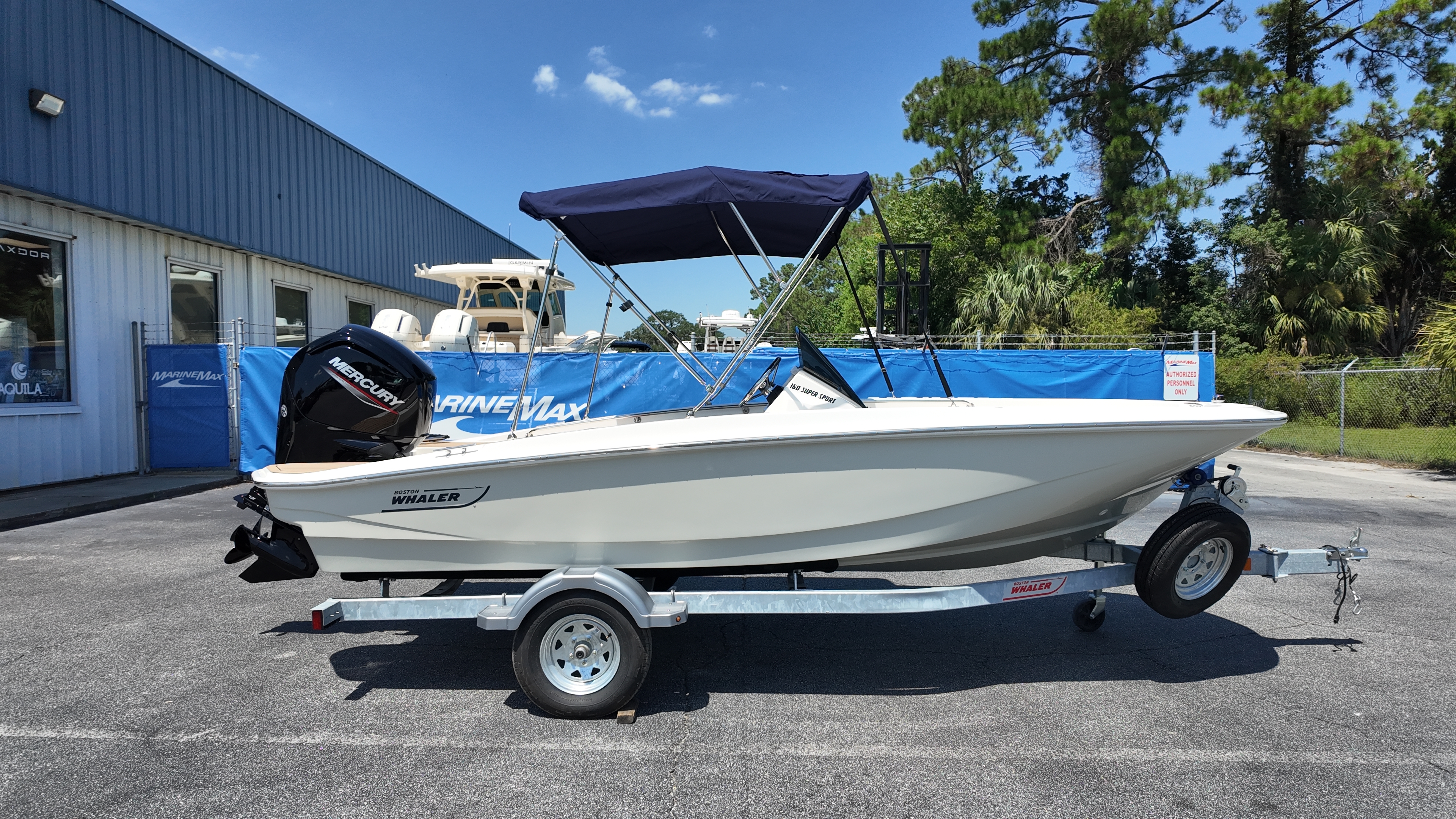 2027 Boston Whaler 160 Super Sport in thunderbolt GA