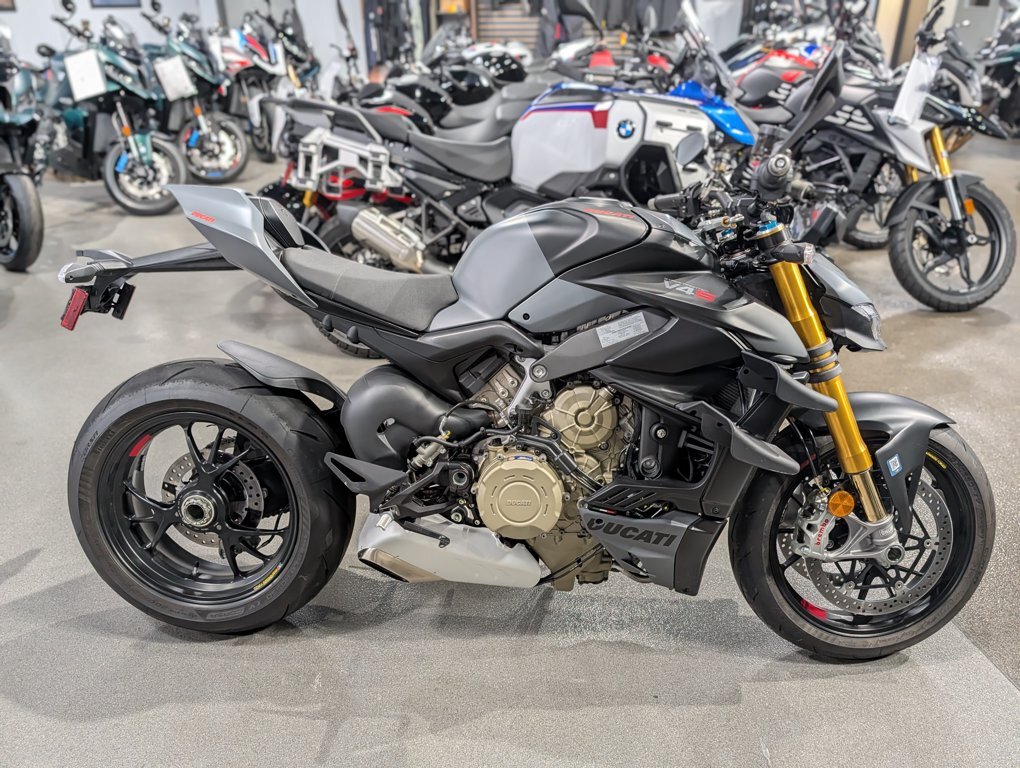 2024 Ducati Streetfighter V4S V4S in Greensboro, NC