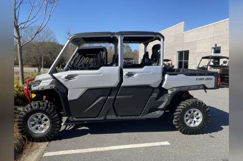 2024 Can-Am Defender MAX X mr with Half-Doors HD10 in winston-salem NC