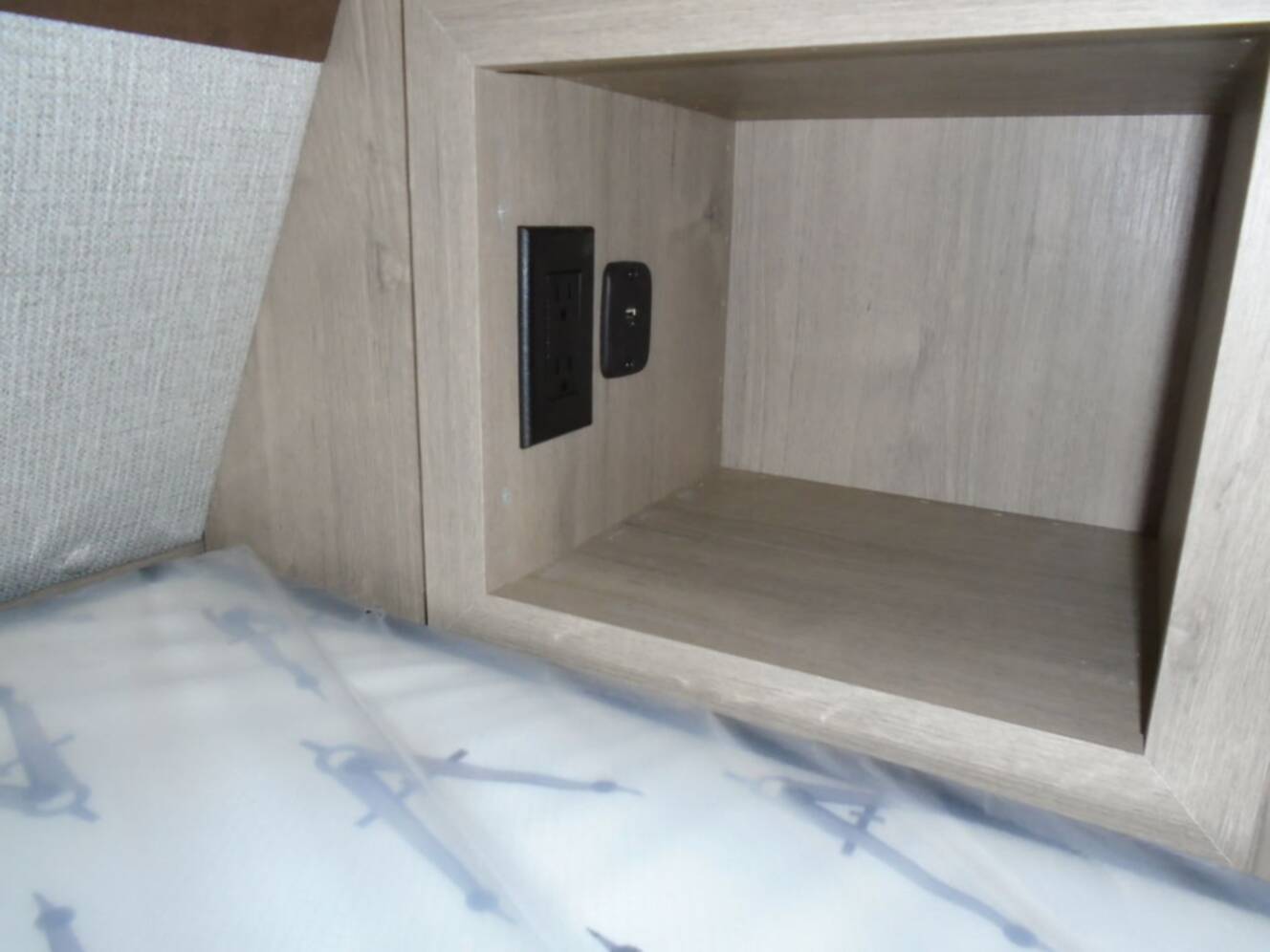 A photo of this 2026 Grand Design Imagine 2810BH