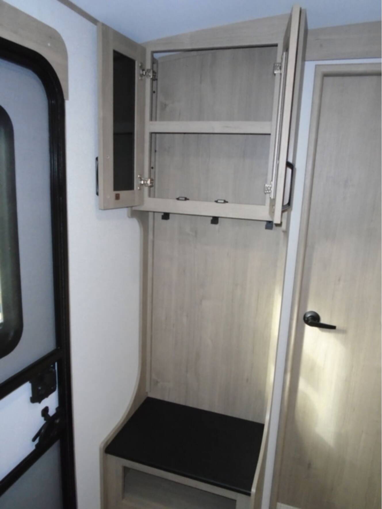 A photo of this 2026 Grand Design Imagine 2810BH