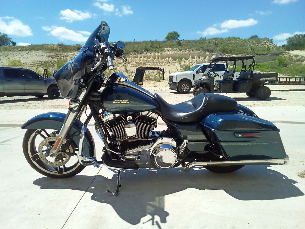 2016 Harley-Davidson® FLHXS - Street Glide® Special SPECIAL in Kerrville, TX