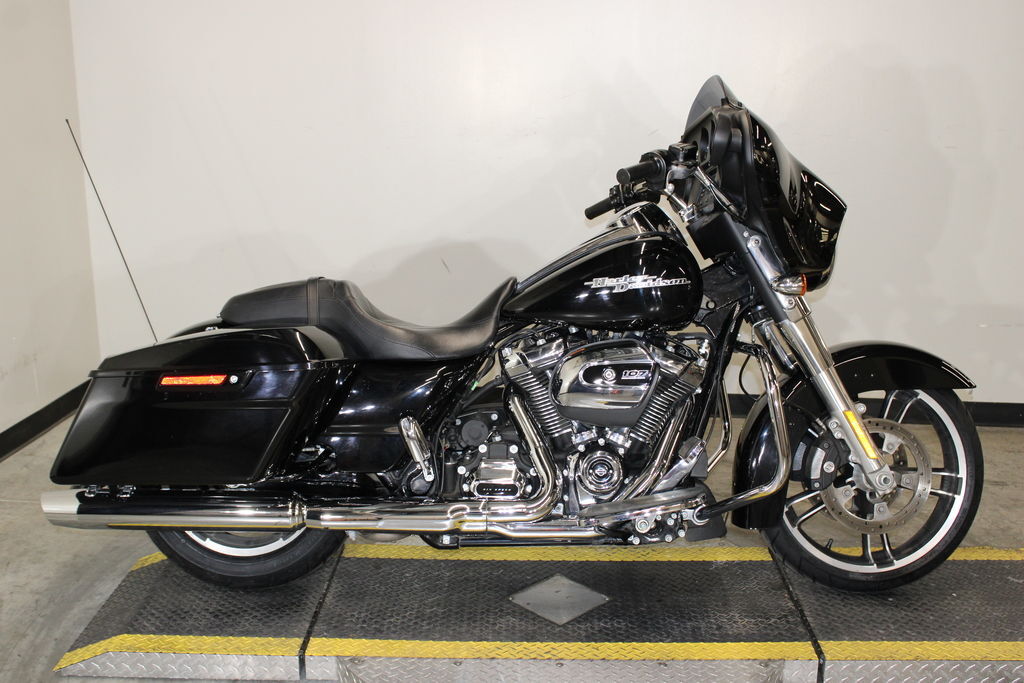 2019 Harley-Davidson® FLHX - Street Glide® FLHX in Fort Worth, TX