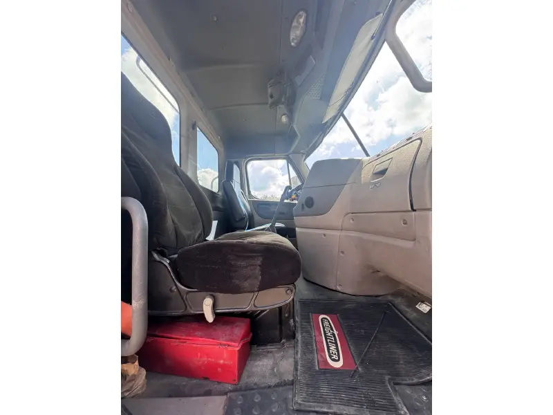 2014 Freightliner Cascadia