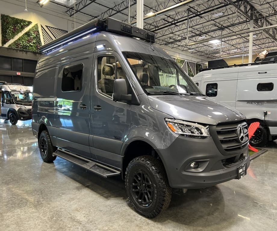 2027 Winnebago REVEL BMB44E-2.5-1 in west sacramento CA