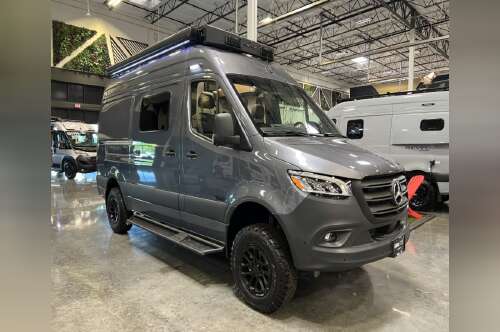 2027 Winnebago REVEL BMB44E-2.5-1 in west sacramento CA