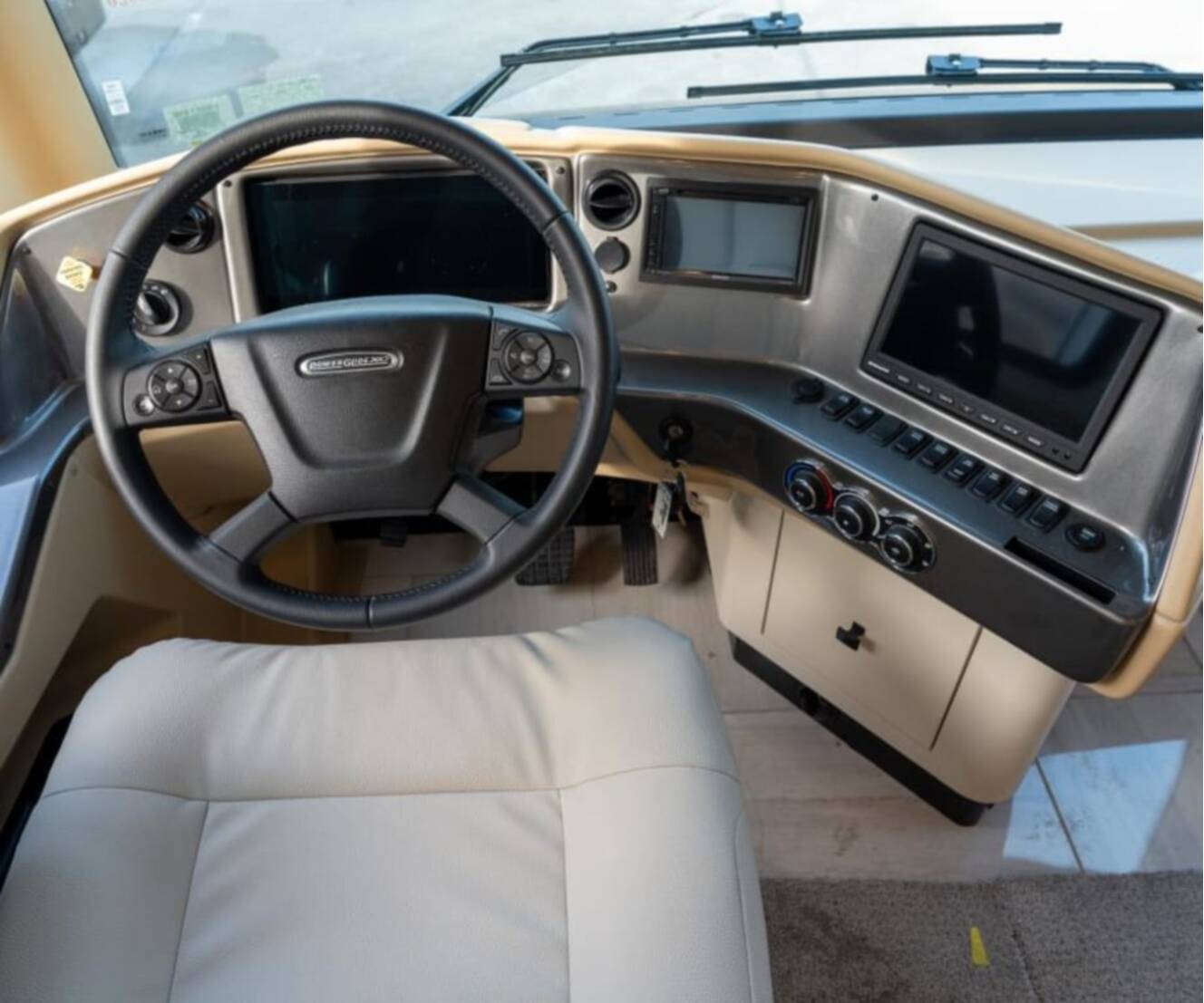 A photo of this 2026 Tiffin PHAETON 40IH