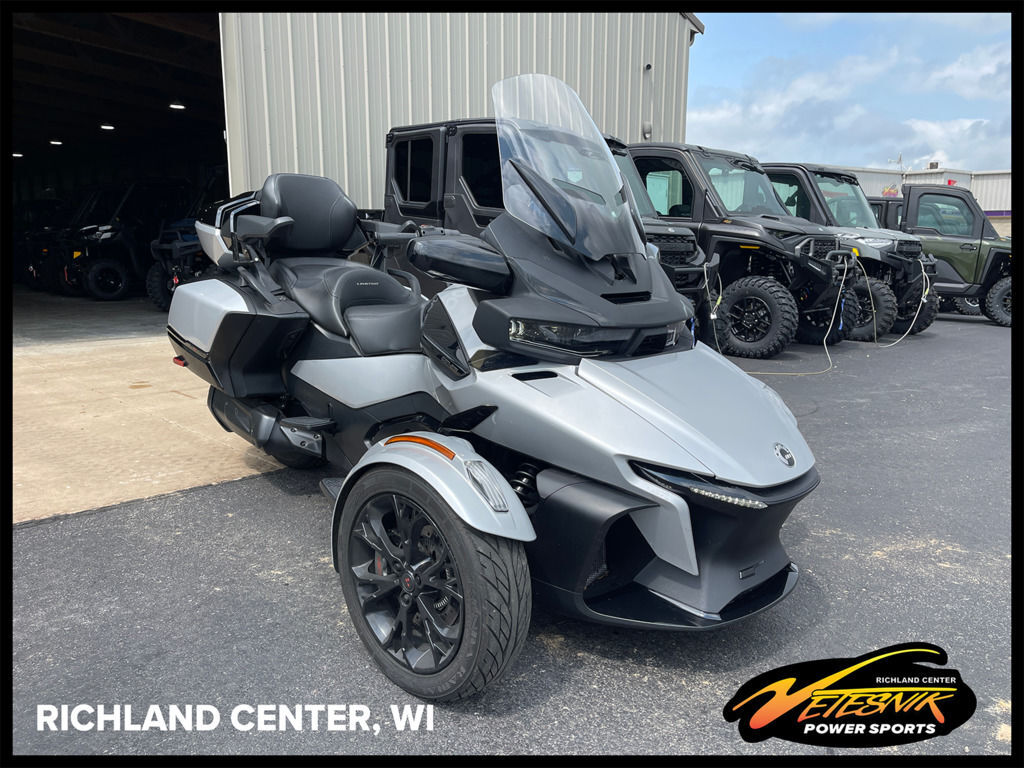 2023 Can-Am Spyder RT Limited Dark Wheels SPYDER RT LIMITED DARK WHEELS in Richland Center, WI