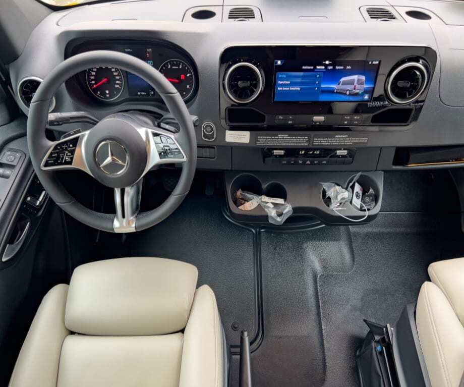 2026 Grand Design LINEAGE SERIES M 25FW-FBP in sanford FL