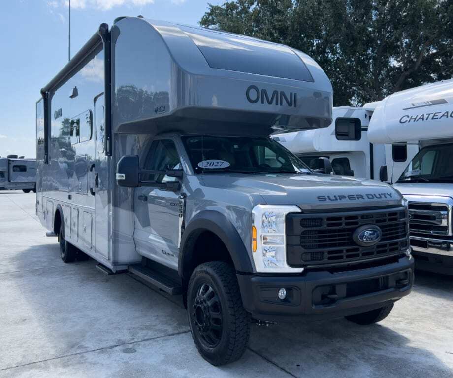 2027 Thor Motor Coach OMNI Z30 in sanford FL
