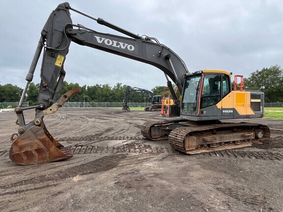 2020 Volvo EC200EL in Cairo, GA