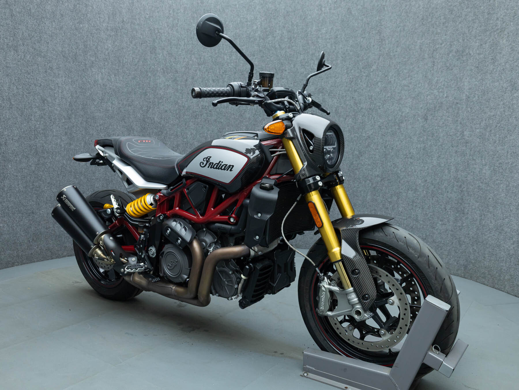 2022 Indian FTR R CARBON 1200 W/ABS BASE in Pembroke, NH