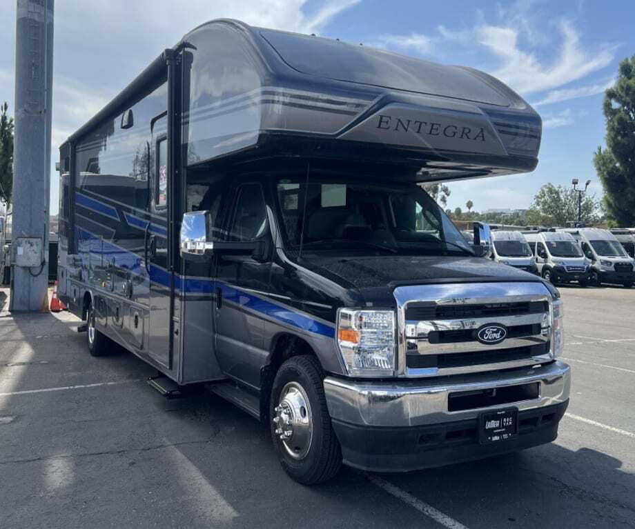 2027 Entegera ODYSSEY 30Z-EST-FBP in san diego CA