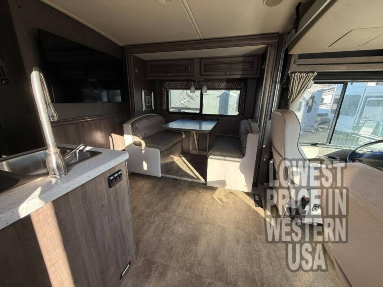 A photo of this 2018 Winnebago Vista LX 27N