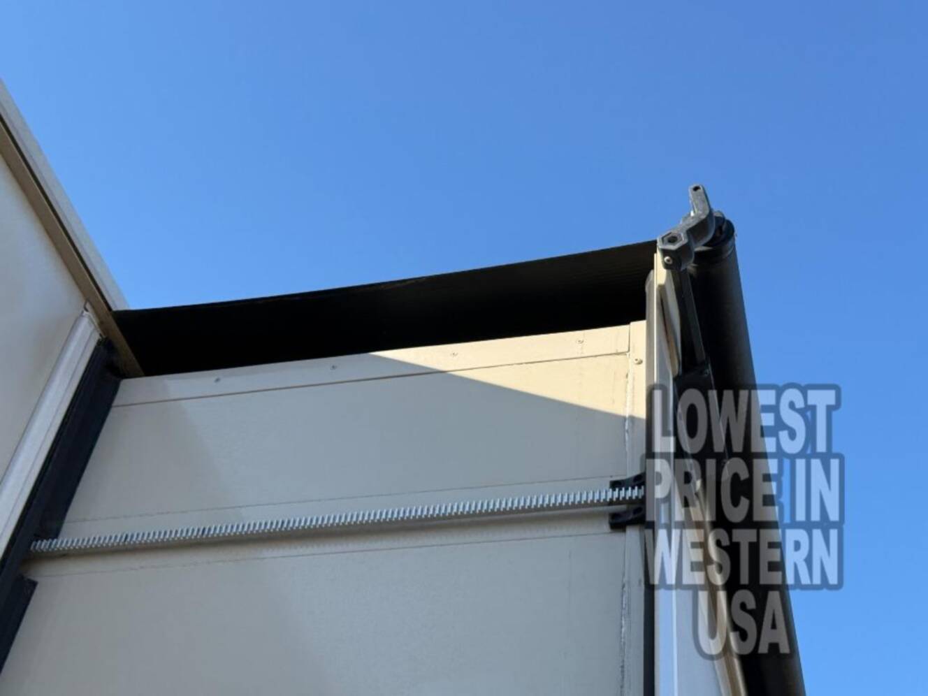 A photo of this 2018 Winnebago Vista LX 27N