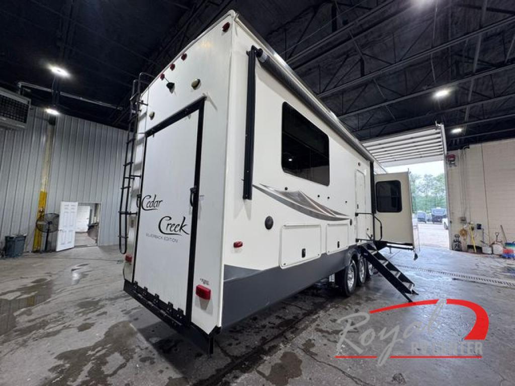 2020 Forest River Rv Cedar Creek Silverback 37RTH in middlebury IN