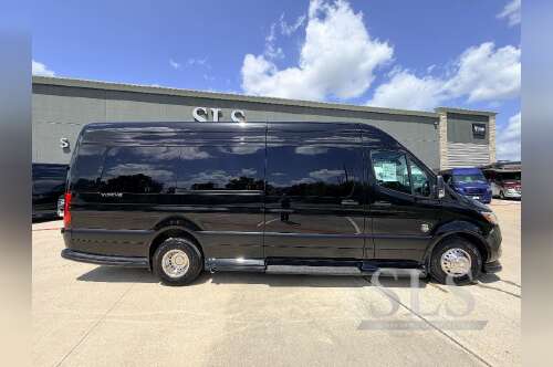 2027 Ogv V-Drive 10RJ 170E in houston TX