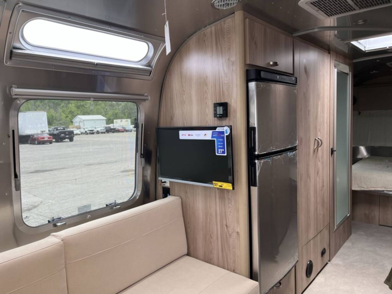 A photo of this 2027 Airstream Flying Cloud 27FB