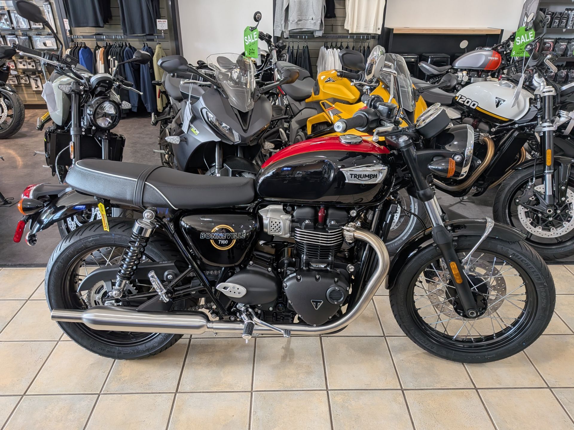 2026 Triumph Bonneville T100 in Warren, OH