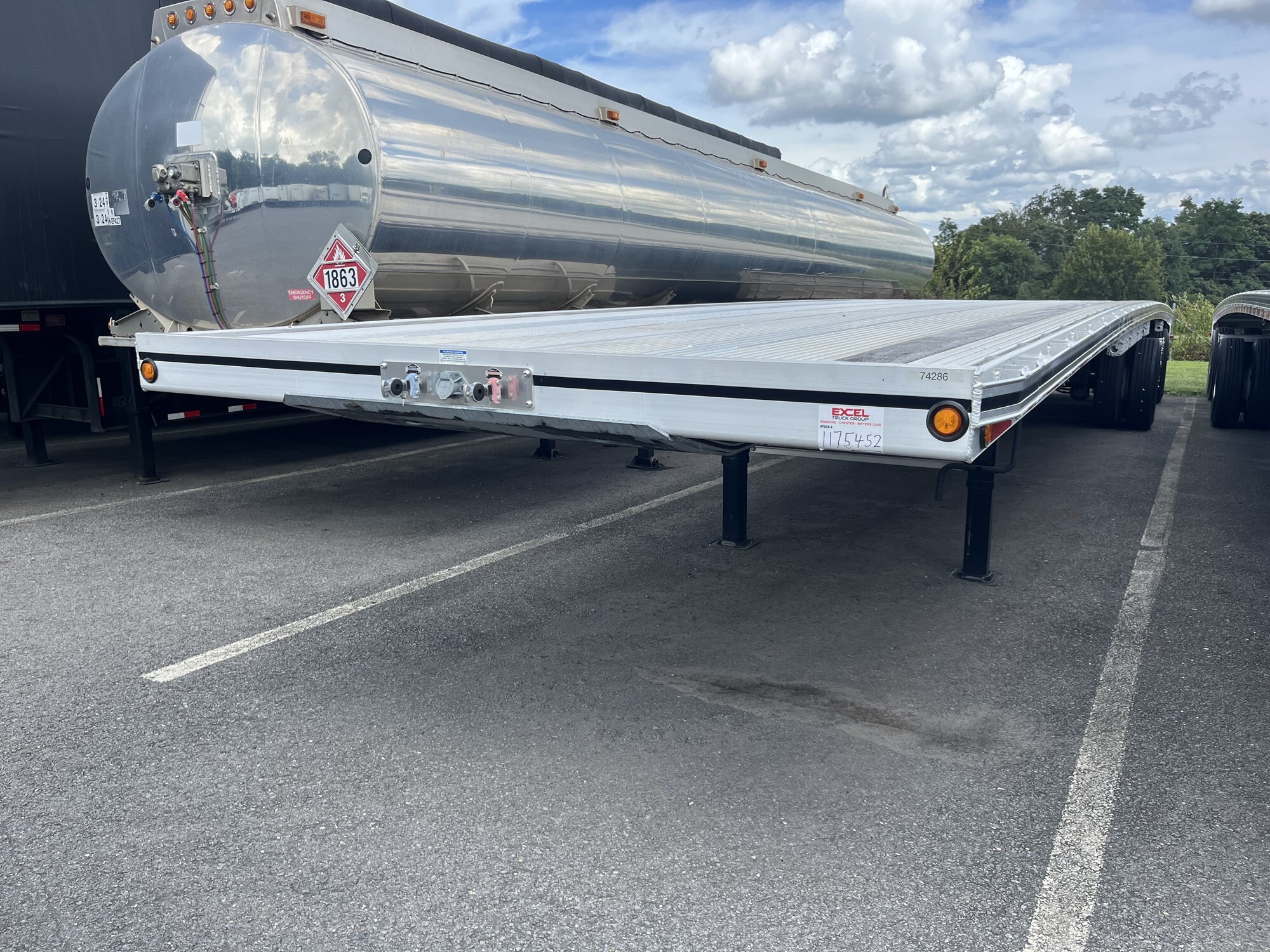 2024 Mac Trailer 48' FLATBED in Weyers Cave, VA