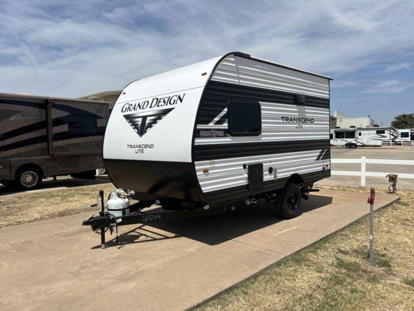 A photo of this 2027 Grand Design Transcend Lite 121RBL
