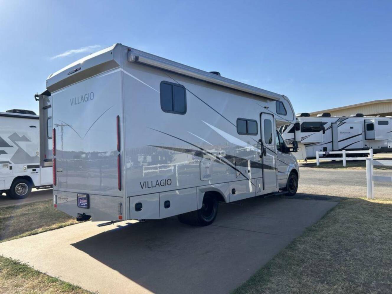 A photo of this 2027 Renegade Villagio 25FWC