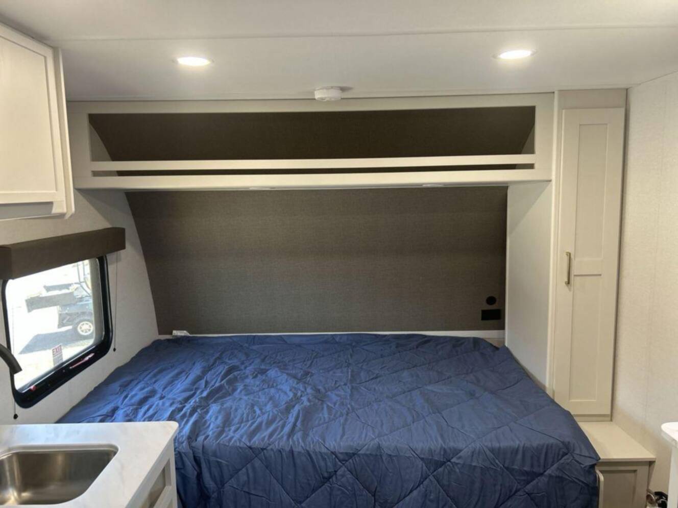 A photo of this 2027 Grand Design Transcend Lite 121RBL