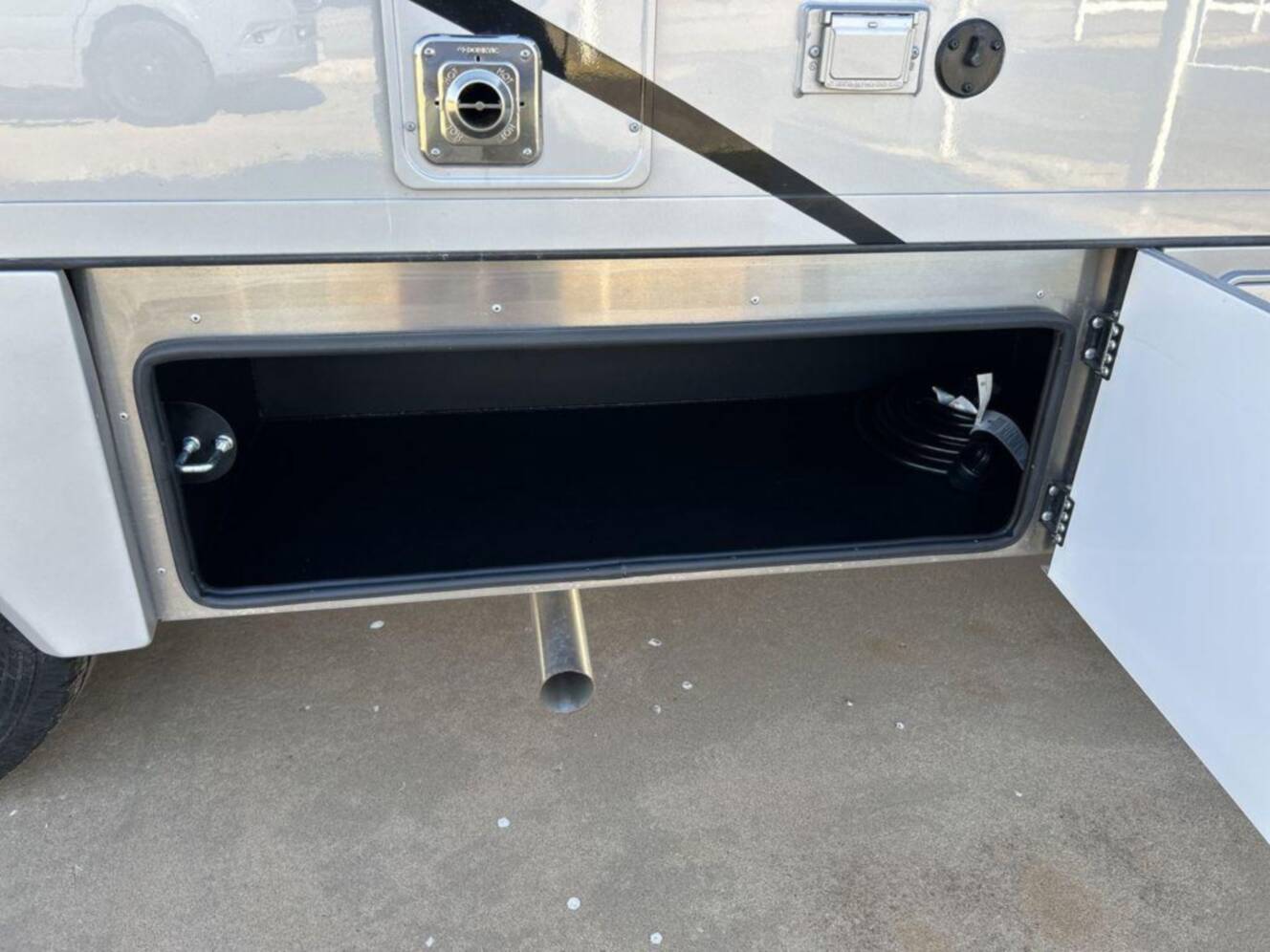 A photo of this 2027 Renegade Villagio 25FWC