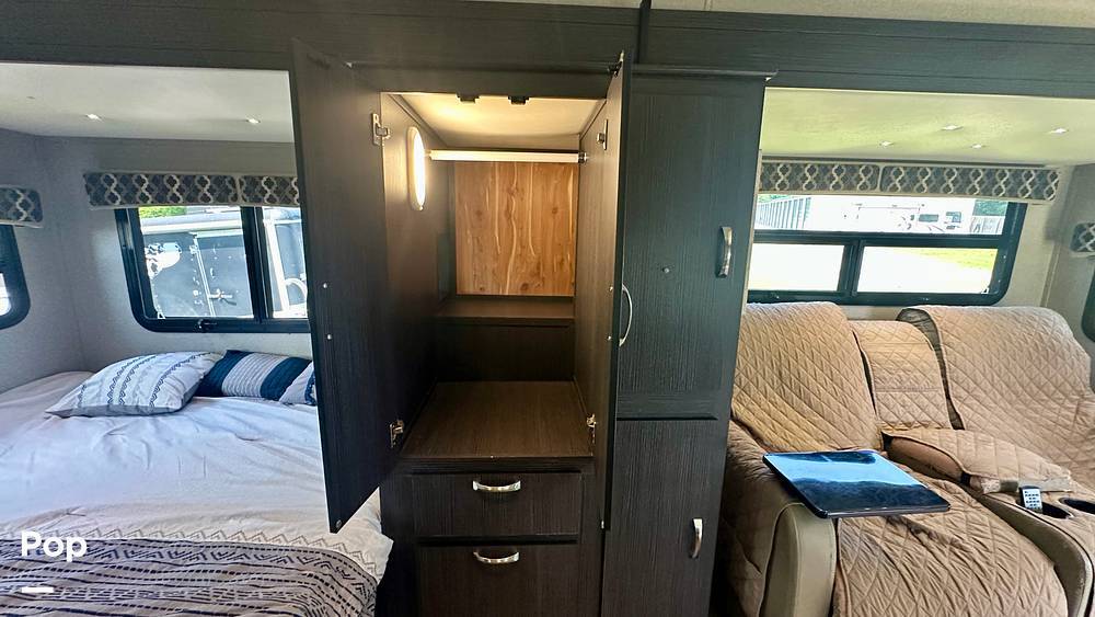 2019 Dynamax Isata 3 24FW in wilmington NC