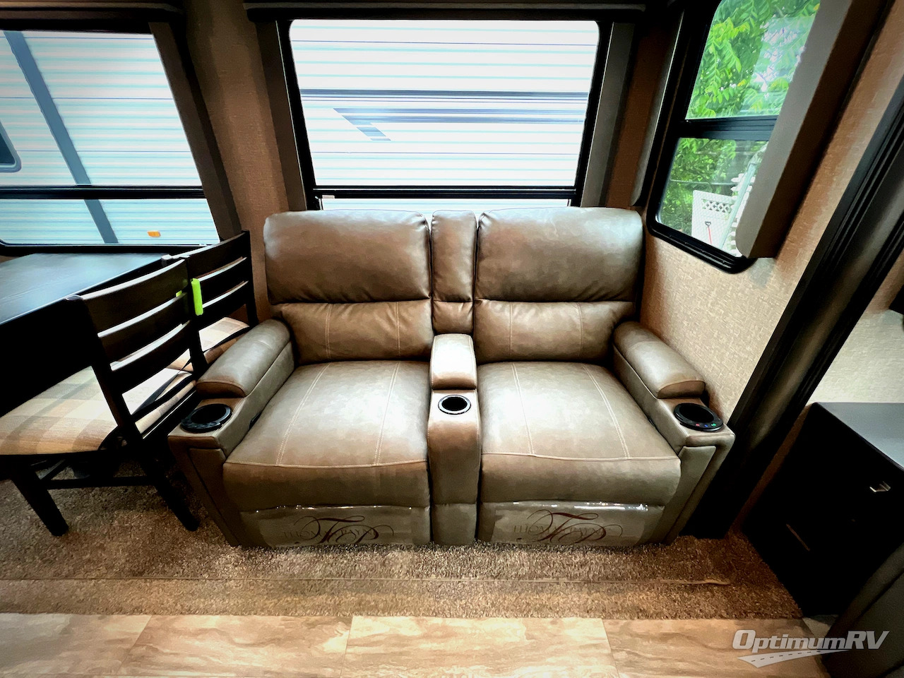 View more photos of this listing