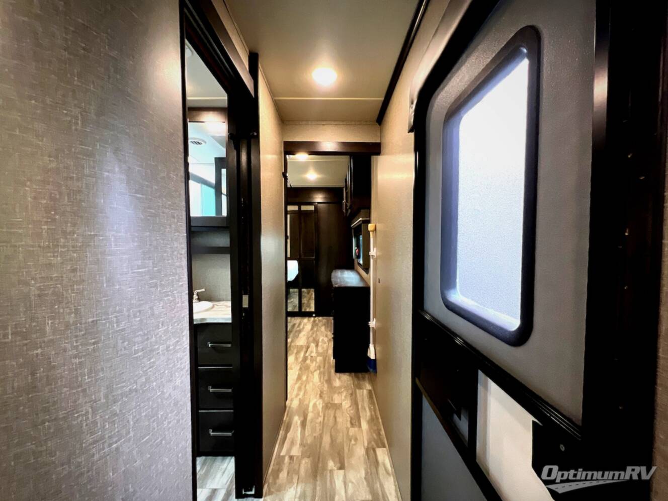 A photo of this 2022 Grand Design Reflection 315RLTS