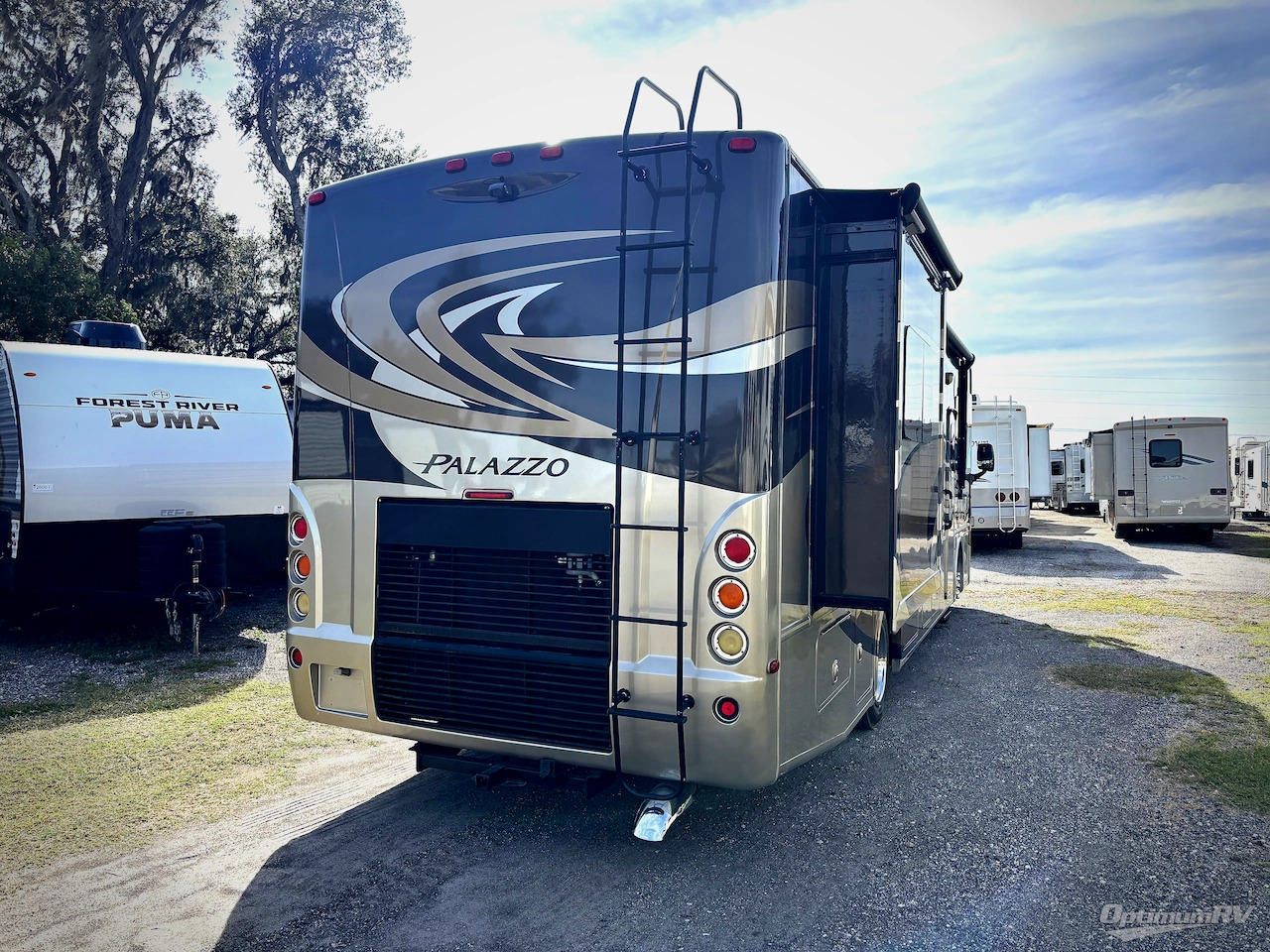 2014 Thor Palazzo 33 2 in zephyrhills FL