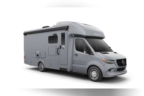 2027 Tiffin Wayfarer 25PW in richmond hill GA