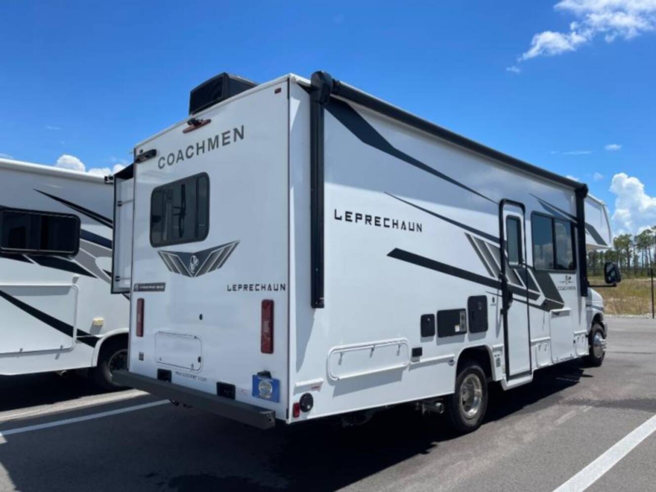A photo of this 2026 Coachmen Leprechaun 260DS-FORD-450