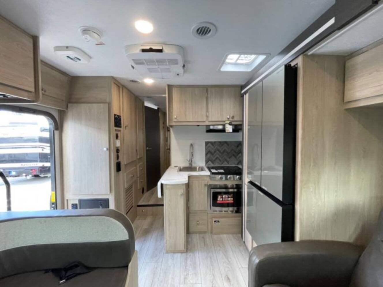 A photo of this 2026 Coachmen Leprechaun 260DS-FORD-450
