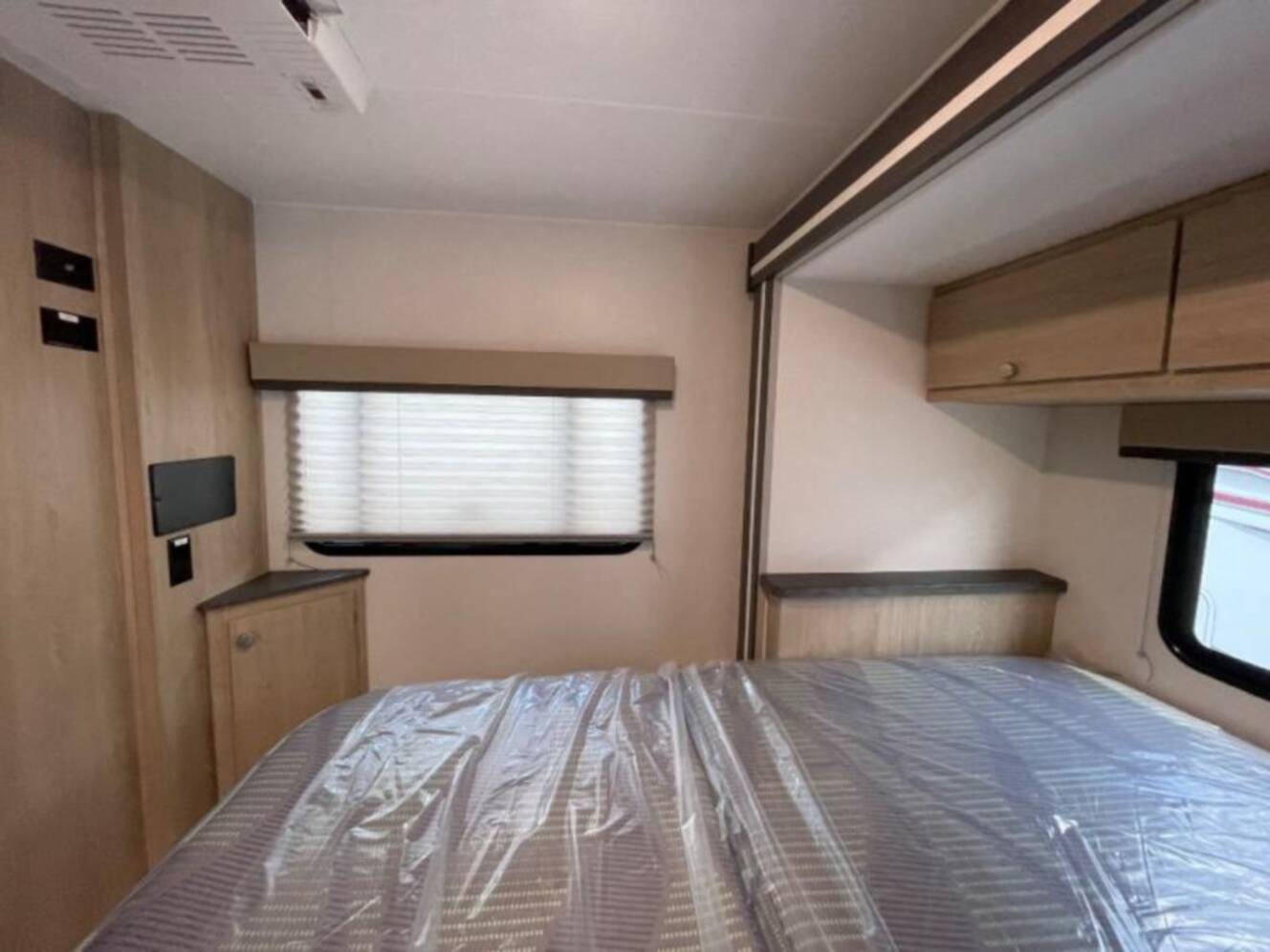 A photo of this 2026 Coachmen Leprechaun 260DS-FORD-450