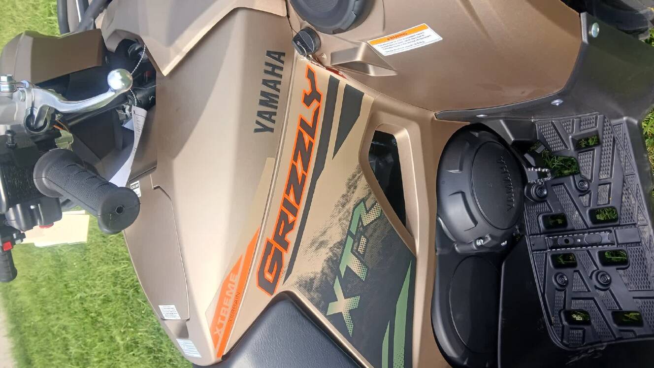 A photo of this 2027 Yamaha GRIZZLY EPS XT-R