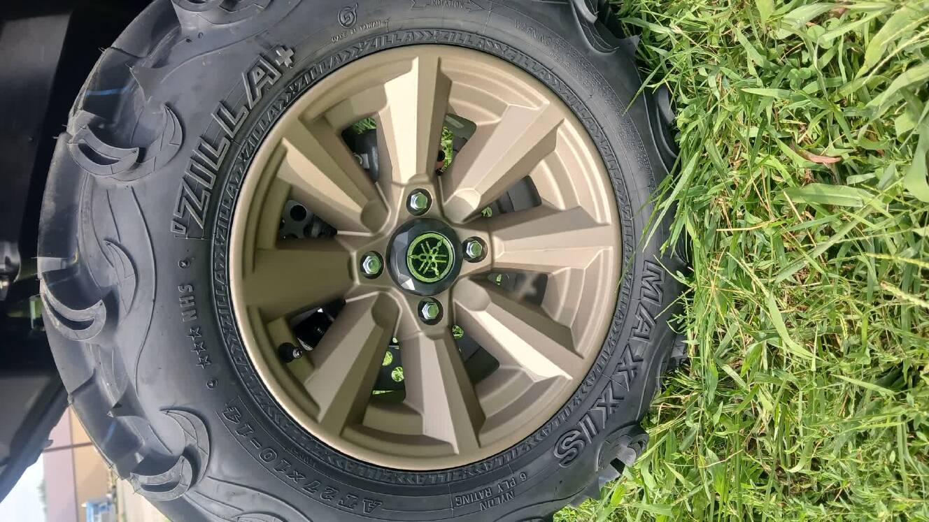 A photo of this 2027 Yamaha GRIZZLY EPS XT-R